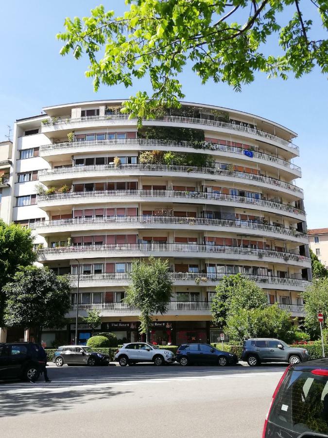 מילאנו Clever House מראה חיצוני תמונה